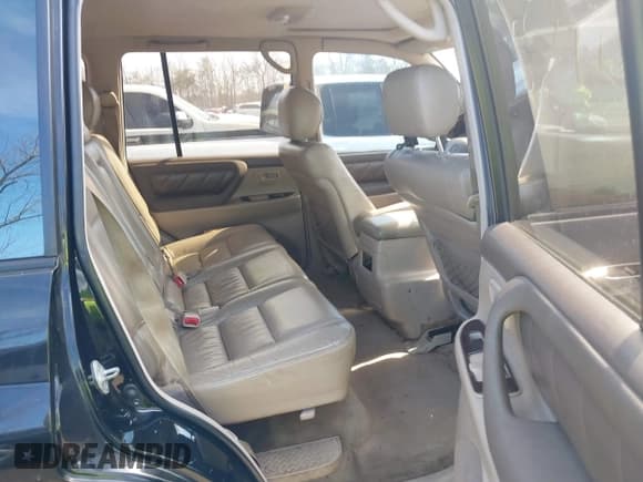 ✅ 2000 Toyota Land Cruiser • VIN: JT3HT05JXY0123901 • Лот: 41743337. Опубликован ранее на IAAI с пробегом 218 543 миль. Бесплатный доступ к архиву аукционных продаж из США и подробный отчёт об истории автомобиля на DreamBid. Изображение 8.