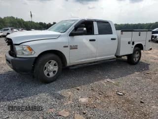 ✅ 2018 Ram 2500 Tradesman • VIN: 3C7WR4HJ4JG183620 • Lot: 64699464. Wystawiony na Copart z przebiegiem Nie podano. Bezpłatny archiwum sprzedaży aukcyjnych z USA i szczegółowy raport historii pojazdu na DreamBid. Zdjęcie 1.