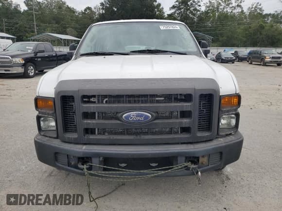 ✅ 2008 Ford F-250 XL • VIN: 1FTSW20528ED85770 • Лот: 75297824. Опубликован ранее на Copart с пробегом Не указан. Бесплатный доступ к архиву аукционных продаж из США и подробный отчёт об истории автомобиля на DreamBid. Изображение 5.