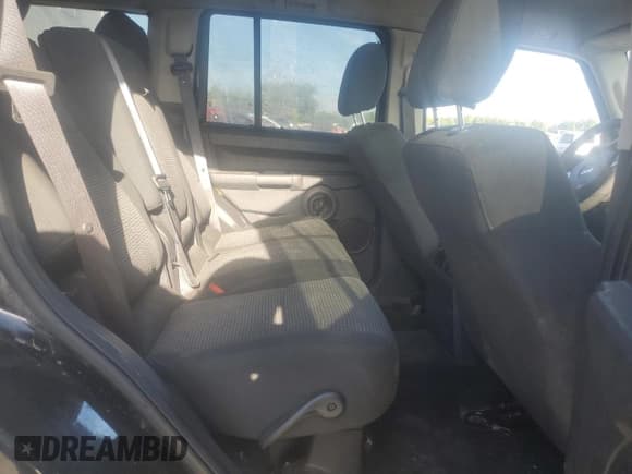 ✅ 2008 Jeep Commander Sport • VIN: 1J8HH48K38C142922 • Lot: 67221685. Wystawiony na Copart z przebiegiem 161 705 mil. Bezpłatny archiwum sprzedaży aukcyjnych z USA i szczegółowy raport historii pojazdu na DreamBid. Zdjęcie 11.