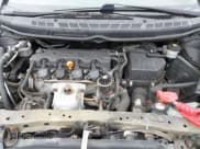 ✅ 2010 Honda Civic LX • VIN: 2HGFA1F51AH576405 • Lot: 43687604. Wystawiony na IAAI z przebiegiem 183 704 mil. Bezpłatny archiwum sprzedaży aukcyjnych z USA i szczegółowy raport historii pojazdu na DreamBid. Zdjęcie 10.