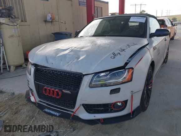 ✅ 2010 Audi A5 Premium Plus • VIN: WAULFAFH4AN020929 • Lot: 41280631. Listed on IAAI with 90,882 mi. Free auction sales archive from the USA and detailed vehicle history report at DreamBid. Image 2.
