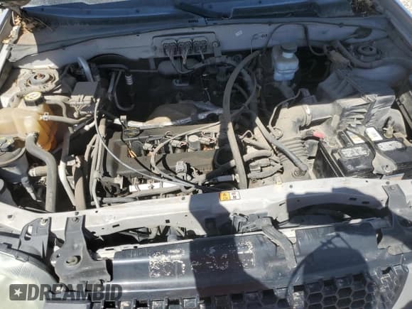 ✅ 2006 Ford Escape XLS • VIN: 1FMYU92Z26KC14858 • Lot: 67319025. Listed on Copart with 143,766 mi. Free auction sales archive from the USA and detailed vehicle history report at DreamBid. Image 12.