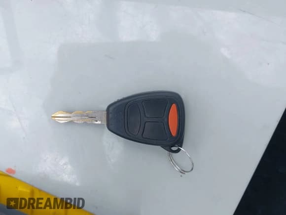 ✅ 2007 Jeep Commander Sport • VIN: 1J8HG48P27C589142 • Lot: 42379721. Listed on IAAI with 162,397 mi. Free auction sales archive from the USA and detailed vehicle history report at DreamBid. Image 11.