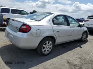 2005 Dodge Neon SXT z VIN 1B3ES56C45D202226, wystawiony jako Copart lot #64776125 z przebiegiem 104 517 mil mil oraz Szkoda całkowita • Salvage title. Historia ofert i sprzedaży dostępna na DreamBid. Obrazek 3.