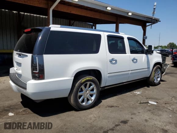 ✅ 2012 GMC Yukon XL Denali • VIN: 1GKS2MEFXCR325279 • Lot: 61390385. Wystawiony na Copart z przebiegiem 126 814 mil. Bezpłatny archiwum sprzedaży aukcyjnych z USA i szczegółowy raport historii pojazdu na DreamBid. Zdjęcie 3.