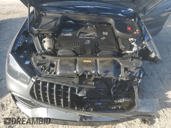 ✅ 2022 Mercedes-Benz GLE 63 S AMG • VIN: 4JGFD8KB8NA771248 • Lot: 71899972. Listed on Copart with 10,138 mi. Free auction sales archive from the USA and detailed vehicle history report at DreamBid. Image 12.