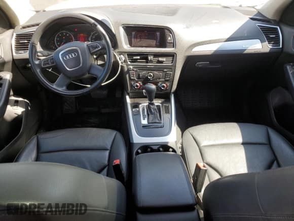 ✅ 2012 Audi Q5 Progressiv • VIN: WA1LFCFP6CA138524 • Лот: 70688375. Опубликован ранее на Copart с пробегом 273 236 миль. Бесплатный доступ к архиву аукционных продаж из США и подробный отчёт об истории автомобиля на DreamBid. Изображение 8.