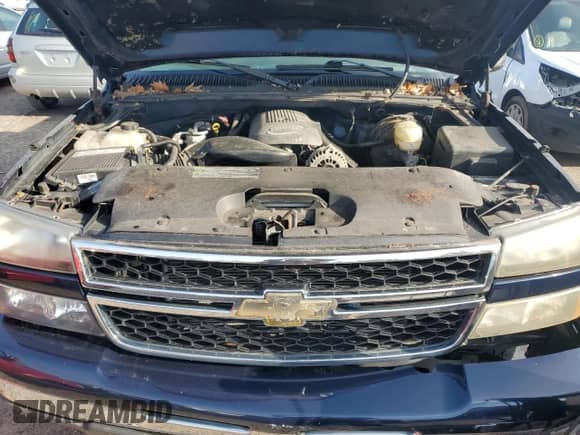 2006 Chevrolet Silverado 1500 LS z VIN 2GCEK19B761349793, wystawiony jako Copart lot #81823174 z przebiegiem 120 358 mil mil oraz Czysty tytuł • Clean title. Historia ofert i sprzedaży dostępna na DreamBid. Obrazek 11.