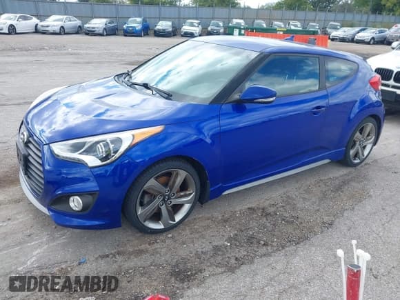 ✅ 2013 Hyundai Veloster Turbo • VIN: KMHTC6AE8DU176516 • Lot: 43166189. Wystawiony na IAAI z przebiegiem 69 989 mil. Bezpłatny archiwum sprzedaży aukcyjnych z USA i szczegółowy raport historii pojazdu na DreamBid. Zdjęcie 2.