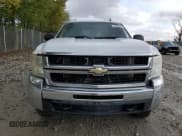 ✅ 2007 Chevrolet Silverado 2500HD 2LT • VIN: 1GCHK29667E550283 • Лот: 72699994. Опубликован ранее на Copart с пробегом Не указан. Бесплатный доступ к архиву аукционных продаж из США и подробный отчёт об истории автомобиля на DreamBid. Изображение 5.
