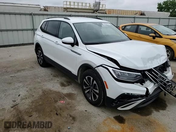 ✅ 2024 Volkswagen Tiguan S • VIN: 3VVRB7AX1RM146392 • Лот: 59030945. Опубликован ранее на Copart с пробегом 51 897 миль. Бесплатный доступ к архиву аукционных продаж из США и подробный отчёт об истории автомобиля на DreamBid. Изображение 14.