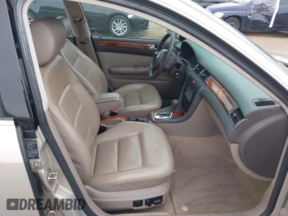 ✅ 2000 Audi A6 • VIN: WAUEH24B1YN132525 • Лот: 42367329. Опубликован ранее на IAAI с пробегом 94 885 миль. Бесплатный доступ к архиву аукционных продаж из США и подробный отчёт об истории автомобиля на DreamBid. Изображение 5.