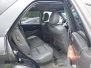 ✅ 2004 Acura MDX • VIN: 2HNYD18234H553613 • Lot: 42633655. Listed on IAAI with 234,856 mi. Free auction sales archive from the USA and detailed vehicle history report at DreamBid. Image 8.