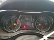 ✅ 2020 Jeep Cherokee Altitude • VIN: 1C4PJMLX0LD527206 • Lot: 69545225. Wystawiony na Copart z przebiegiem 49 934 mil. Bezpłatny archiwum sprzedaży aukcyjnych z USA i szczegółowy raport historii pojazdu na DreamBid. Zdjęcie 9.