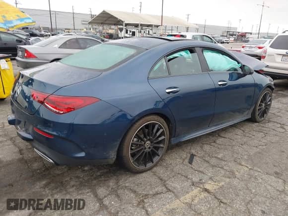 2023 Mercedes-Benz CLA 250 с VIN W1K5J4GB9PN337125, выставлен на аукционе IAAI как лот 43200685 с пробегом 17 564 миль миль и . История ставок и продаж доступна на DreamBid. Изображение 4.