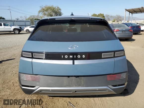 2022 Hyundai Ioniq 5 SE z VIN KM8KM4AE6NU109055, wystawiony jako Copart lot #57891974 z przebiegiem 34 405 mil mil oraz Szkoda całkowita • Salvage title. Historia ofert i sprzedaży dostępna na DreamBid. Obrazek 6.