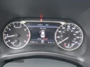 ✅ 2024 Nissan Sentra SV • VIN: 3N1AB8CV6RY381122 • Lot: 43007539. Wystawiony na IAAI z przebiegiem 13 305 mil. Bezpłatny archiwum sprzedaży aukcyjnych z USA i szczegółowy raport historii pojazdu na DreamBid. Zdjęcie 7.