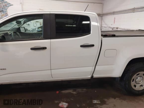 ✅ 2020 Chevrolet Colorado 4WD Work Truck • VIN: 1GCGTBEN8L1156811 • Лот: 42273222. Опубликован ранее на IAAI с пробегом 65 617 миль. Бесплатный доступ к архиву аукционных продаж из США и подробный отчёт об истории автомобиля на DreamBid. Изображение 14.