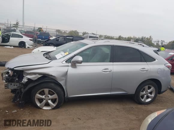 ✅ 2011 Lexus RX 350 • VIN: 2T2BK1BA3BC102170 • Lot: 43268857. Listed on IAAI with 133,191 mi. Free auction sales archive from the USA and detailed vehicle history report at DreamBid. Image 15.
