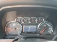 ✅ 2015 Chevrolet Silverado 2500HD LT • VIN: 1GC1KVEG2FF108112 • Lot: 58027215. Wystawiony na Copart z przebiegiem 167 370 mil. Bezpłatny archiwum sprzedaży aukcyjnych z USA i szczegółowy raport historii pojazdu na DreamBid. Zdjęcie 9.