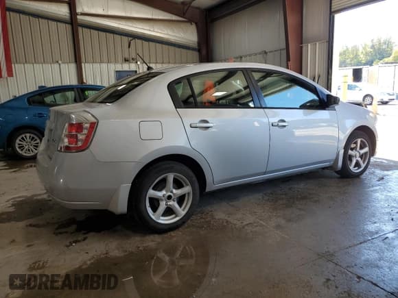 ✅ 2007 Nissan Sentra S • VIN: 3N1AB61E17L607570 • Lot: 86212715. Wystawiony na Copart z przebiegiem 150 151 mil. Bezpłatny archiwum sprzedaży aukcyjnych z USA i szczegółowy raport historii pojazdu na DreamBid. Zdjęcie 3.