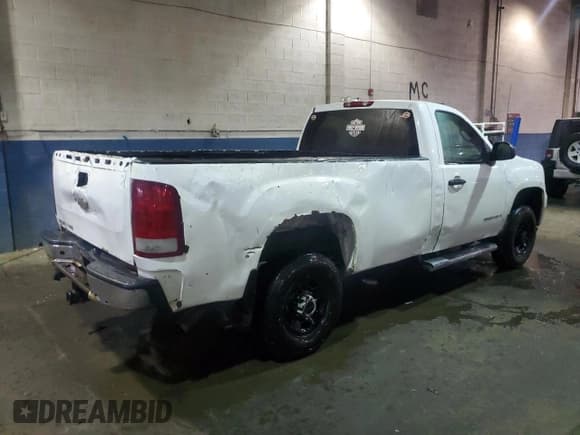 ✅ 2009 GMC Sierra 1500 • VIN: 1GTHC44K99E143963 • Лот: 46237435. Опубликован ранее на Copart с пробегом 463 492 миль. Бесплатный доступ к архиву аукционных продаж из США и подробный отчёт об истории автомобиля на DreamBid. Изображение 3.