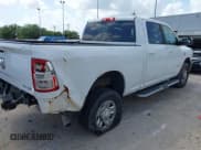 ✅ 2021 Ram 2500 Big Horn • VIN: 3C6UR5DL4MG555180 • Lot: 42532125. Wystawiony na IAAI z przebiegiem 66 210 mil. Bezpłatny archiwum sprzedaży aukcyjnych z USA i szczegółowy raport historii pojazdu na DreamBid. Zdjęcie 4.