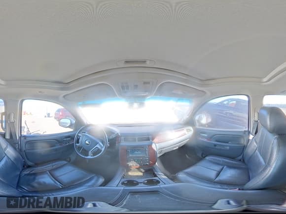 ✅ 2011 Chevrolet Suburban LT • VIN: 1GNSKJE38BR139813 • Lot: 82637335. Listed on Copart with 222,237 mi. Free auction sales archive from the USA and detailed vehicle history report at DreamBid. Image 15.