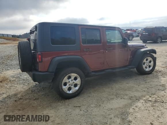 ✅ 2008 Jeep Wrangler Unlimited X • VIN: 1J4GB391X8L582277 • Лот: 90610105. Опубликован ранее на Copart с пробегом 114 034 миль. Бесплатный доступ к архиву аукционных продаж из США и подробный отчёт об истории автомобиля на DreamBid. Изображение 3.