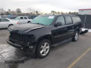 ✅ 2008 Chevrolet Suburban LTZ • VIN: 1GNFC16048J195872 • Лот: 41389825. Опубликован ранее на IAAI с пробегом 207 421 миль. Бесплатный доступ к архиву аукционных продаж из США и подробный отчёт об истории автомобиля на DreamBid. Изображение 2.