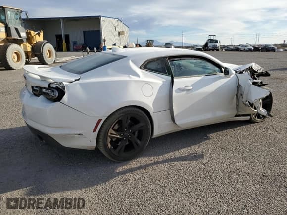 ✅ 2023 Chevrolet Camaro LT1 • VIN: 1G1FF1R72P0126684 • Lot: 92895625. Listed on Copart with 34,085 mi. Free auction sales archive from the USA and detailed vehicle history report at DreamBid. Image 3.