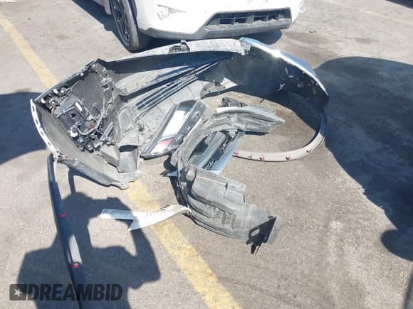 ✅ 2020 Mitsubishi Outlander ES • VIN: JA4AR3AU0LU018017 • Lot: 42891559. Listed on IAAI with 77,061 mi. Free auction sales archive from the USA and detailed vehicle history report at DreamBid. Image 12.