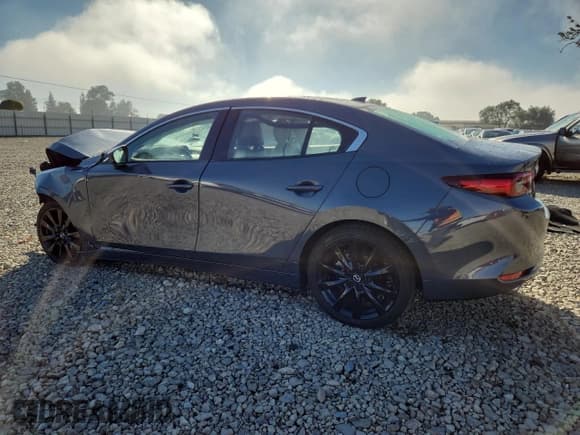 ✅ 2022 Mazda 3 2.5 Turbo • VIN: 3MZBPBAY4NM319357 • Lot: 87037855. Listed on Copart with Not provided. Free auction sales archive from the USA and detailed vehicle history report at DreamBid. Image 2.