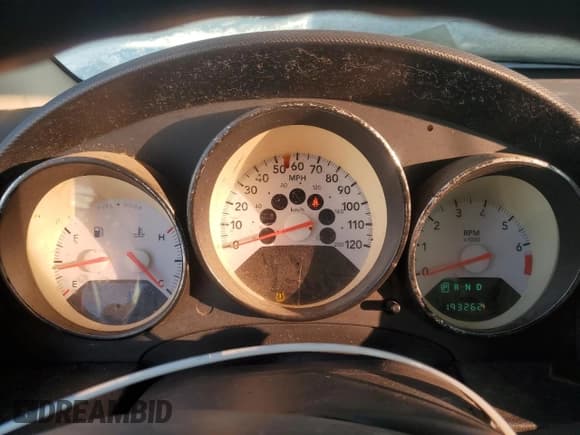 ✅ 2008 Dodge Caliber SXT • VIN: 1B3HB48B78D624443 • Лот: 42396975. Опубликован ранее на Copart с пробегом 193 262 миль. Бесплатный доступ к архиву аукционных продаж из США и подробный отчёт об истории автомобиля на DreamBid. Изображение 9.