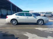✅ 2009 Buick LaCrosse CX • VIN: 2G4WC582291179241 • Lot: 43604053. Wystawiony na IAAI z przebiegiem 129 897 mil. Bezpłatny archiwum sprzedaży aukcyjnych z USA i szczegółowy raport historii pojazdu na DreamBid. Zdjęcie 13.