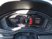 ✅ 2020 Audi SQ5 Premium Plus • VIN: WA1B4AFY6L2016349 • Lot: 41318772. Wystawiony na IAAI z przebiegiem 42 124 mil. Bezpłatny archiwum sprzedaży aukcyjnych z USA i szczegółowy raport historii pojazdu na DreamBid. Zdjęcie 7.