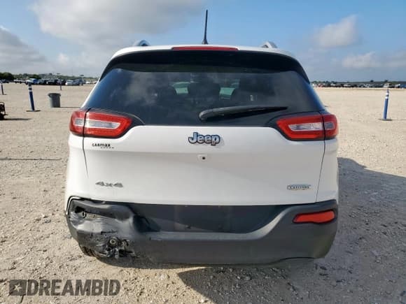 ✅ 2017 Jeep Cherokee Latitude • VIN: 1C4PJMCB0HW628567 • Lot: 85402955. Wystawiony na Copart z przebiegiem 94 684 mil. Bezpłatny archiwum sprzedaży aukcyjnych z USA i szczegółowy raport historii pojazdu na DreamBid. Zdjęcie 6.