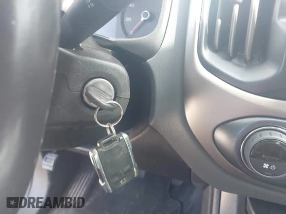 ✅ 2019 Chevrolet Colorado 4WD Z71 • VIN: 1GCGTDEN9K1127490 • Лот: 43338644. Опубликован ранее на IAAI с пробегом 85 920 миль. Бесплатный доступ к архиву аукционных продаж из США и подробный отчёт об истории автомобиля на DreamBid. Изображение 11.