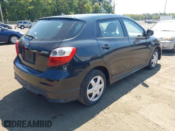 ✅ 2010 Toyota Matrix • VIN: 2T1KU4EE8AC370192 • Lot: 43131755. Wystawiony na IAAI z przebiegiem 160 190 mil. Bezpłatny archiwum sprzedaży aukcyjnych z USA i szczegółowy raport historii pojazdu na DreamBid. Zdjęcie 4.