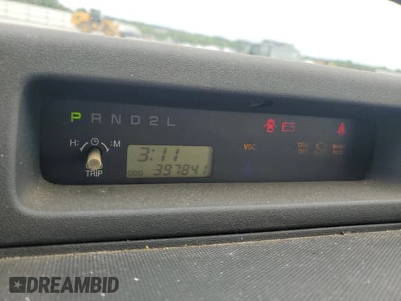 ✅ 2004 Scion xB • VIN: JTLKT324540155039 • Лот: 70092025. Опубликован ранее на Copart с пробегом 397 841 миль. Бесплатный доступ к архиву аукционных продаж из США и подробный отчёт об истории автомобиля на DreamBid. Изображение 9.