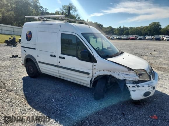✅ 2013 Ford Transit Connect XLT • VIN: NM0LS7DN7DT149769 • Lot: 84626875. Listed on Copart with 233,654 mi. Free auction sales archive from the USA and detailed vehicle history report at DreamBid. Image 4.