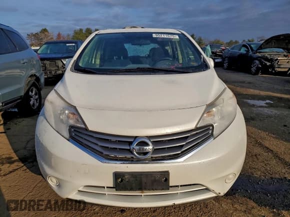 ✅ 2014 Nissan Note S • VIN: 3N1CE2CP3EL370097 • Lot: 95211675. Wystawiony na Copart z przebiegiem 143 518 mil. Bezpłatny archiwum sprzedaży aukcyjnych z USA i szczegółowy raport historii pojazdu na DreamBid. Zdjęcie 5.
