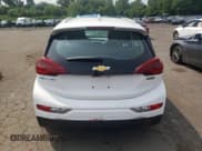 ✅ 2017 Chevrolet Bolt EV Premier • VIN: 1G1FX6S00H4174251 • Lot: 61472154. Wystawiony na Copart z przebiegiem 68 437 mil. Bezpłatny archiwum sprzedaży aukcyjnych z USA i szczegółowy raport historii pojazdu na DreamBid. Zdjęcie 6.