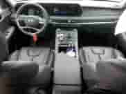 2023 Hyundai Palisade Limited с VIN KM8R5DGE3PU586743, выставлен на аукционе Copart как лот 72792354 с пробегом 19 887 миль миль и Списание • Salvage title. История ставок и продаж доступна на DreamBid. Изображение 8.