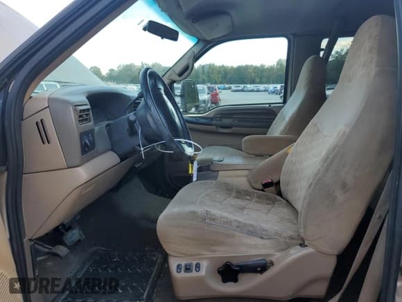 ✅ 1999 Ford F-250 XL • VIN: 1FTNX21L4XED28864 • Lot: 84868355. Listed on Copart with 389,986 mi. Free auction sales archive from the USA and detailed vehicle history report at DreamBid. Image 7.