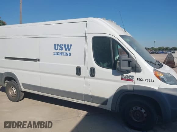 ✅ 2014 Ram ProMaster Cargo • VIN: 3C6TRVDGXEE104492 • Lot: 43388054. Wystawiony na IAAI z przebiegiem 220 282 mil. Bezpłatny archiwum sprzedaży aukcyjnych z USA i szczegółowy raport historii pojazdu na DreamBid. Zdjęcie 14.