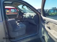 ✅ 2007 Chevrolet Tahoe LT • VIN: 1GNFK13037R100001 • Лот: 43585790. Опубликован ранее на IAAI с пробегом 196 067 миль. Бесплатный доступ к архиву аукционных продаж из США и подробный отчёт об истории автомобиля на DreamBid. Изображение 5.