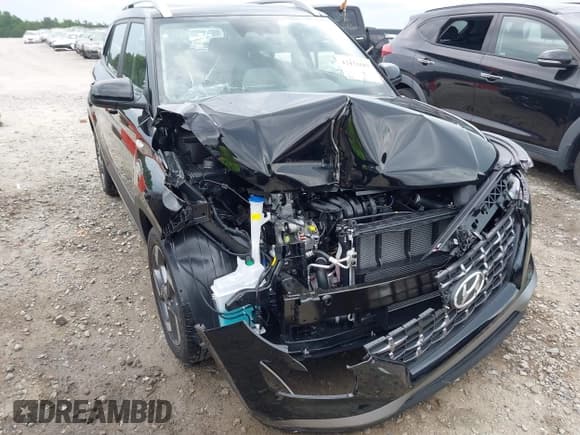 ✅ 2025 Hyundai Venue SEL • VIN: KMHRC8A36SU378028 • Lot: 42432687. Listed on IAAI with 810 mi. Free auction sales archive from the USA and detailed vehicle history report at DreamBid. Image 6.