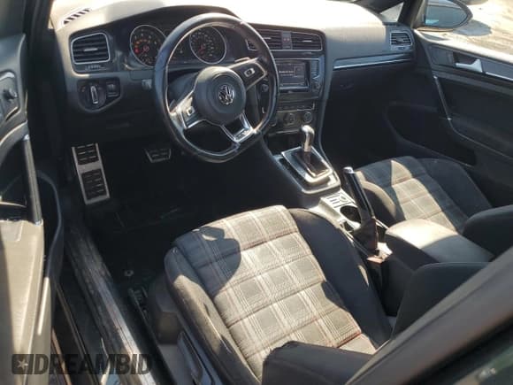 ✅ 2015 Volkswagen Golf GTI S • VIN: 3VWTT7AU3FM054104 • Лот: 58989085. Опубликован ранее на Copart с пробегом 117 168 миль. Бесплатный доступ к архиву аукционных продаж из США и подробный отчёт об истории автомобиля на DreamBid. Изображение 8.